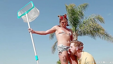 Tattooed blonde slut in swimsuit gets anal deepthroat