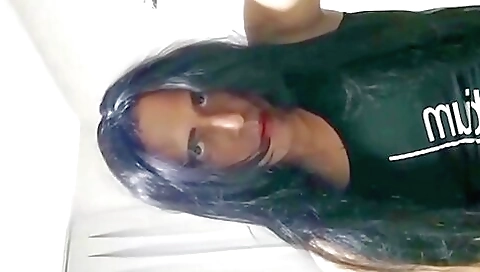 My girlfriend masturbates with a dildo in homemade solo video